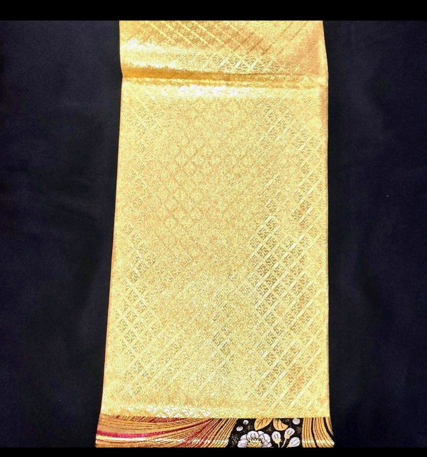 [Excellent Condition] Black Pure Silk Furisode & Fukuro Obi Set – Chrysanthemum & Seigaiha Wave, Shibori & Embroidery, Gold Obi with Flowing Water & Floral Pattern / Size L / Lined