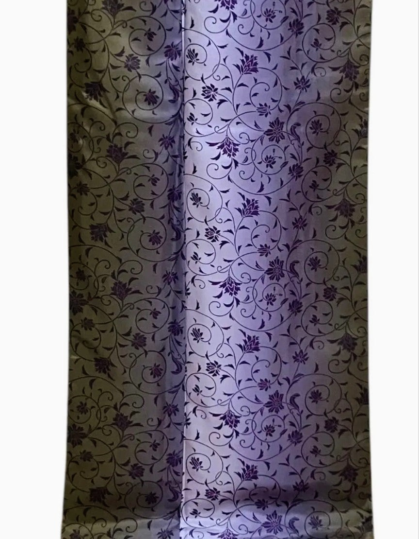 　Kosohin Kan'o Dyed Oshima Tsumugi Silk Fabric, Authentic Striped Oshima Tsumugi, Komon Pattern, Floral Arabesque, with Certificate of Authenticity, Brand New, Nishi