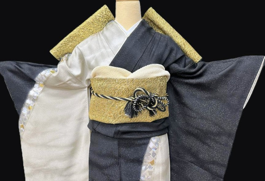 Hori Shohei Furisode Full Set - Champagne Gold & Black with Gold Leaf - Pre-Owned　「Free Shipping Included」