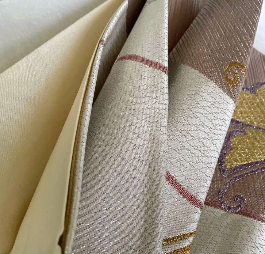 [Excellent Condition] Pure Silk Furisode & Obi Set – Dusty Pink, Flowing Water & Butterfly Floral Pattern, Artist’s Seal / Butterfly Embroidery Gold Obi / Lined