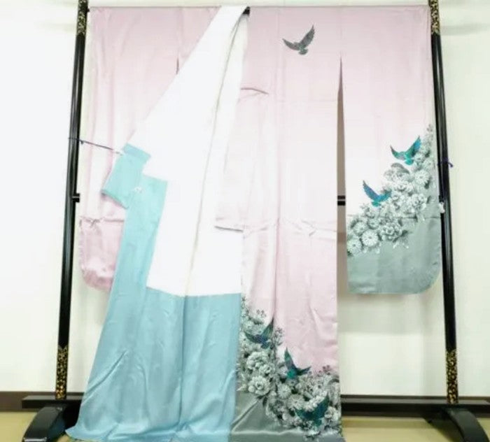 Saito Sansai Furisode, Juban & Fukuro Obi 3-Piece Set - Dancing Crane & Floral Gold Thread - Tall Size - Pre-Owned　「Free Shipping Included」