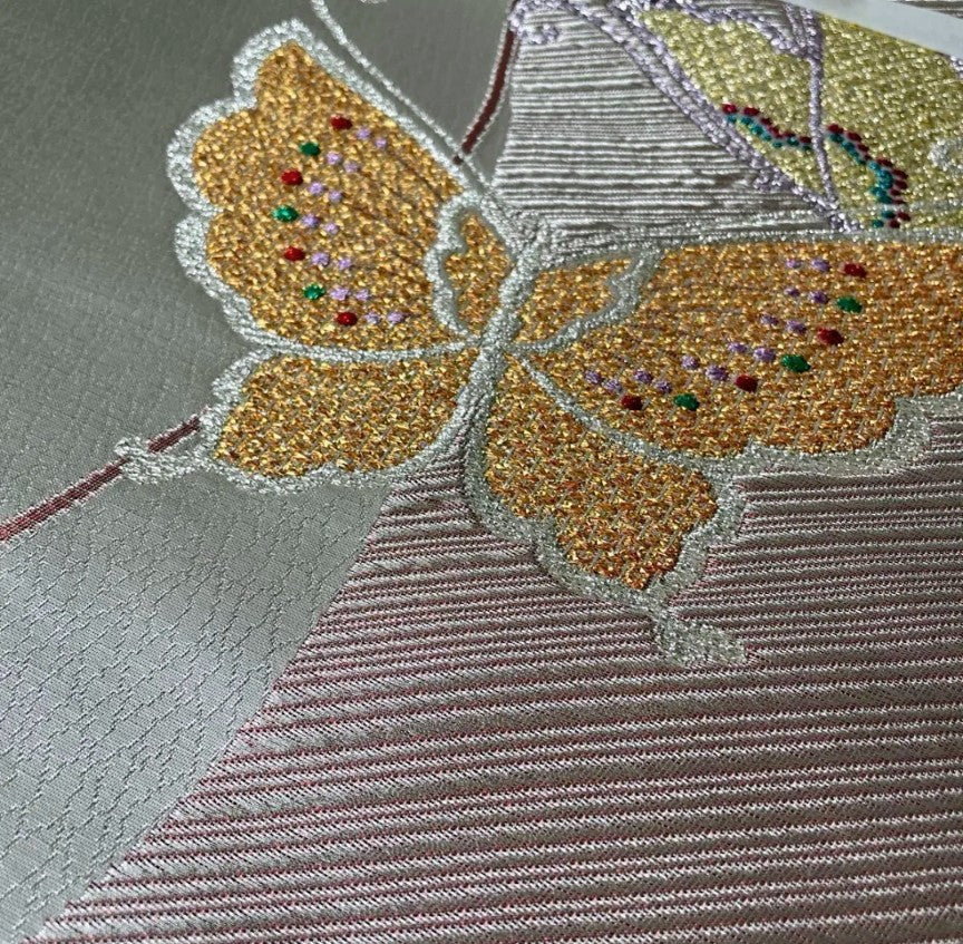 [Excellent Condition] Pure Silk Furisode & Obi Set – Dusty Pink, Flowing Water & Butterfly Floral Pattern, Artist’s Seal / Butterfly Embroidery Gold Obi / Lined