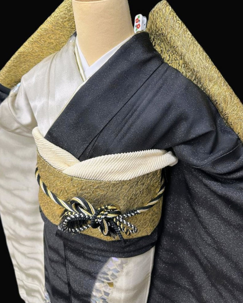 Hori Shohei Furisode Full Set - Champagne Gold & Black with Gold Leaf - Pre-Owned　「Free Shipping Included」