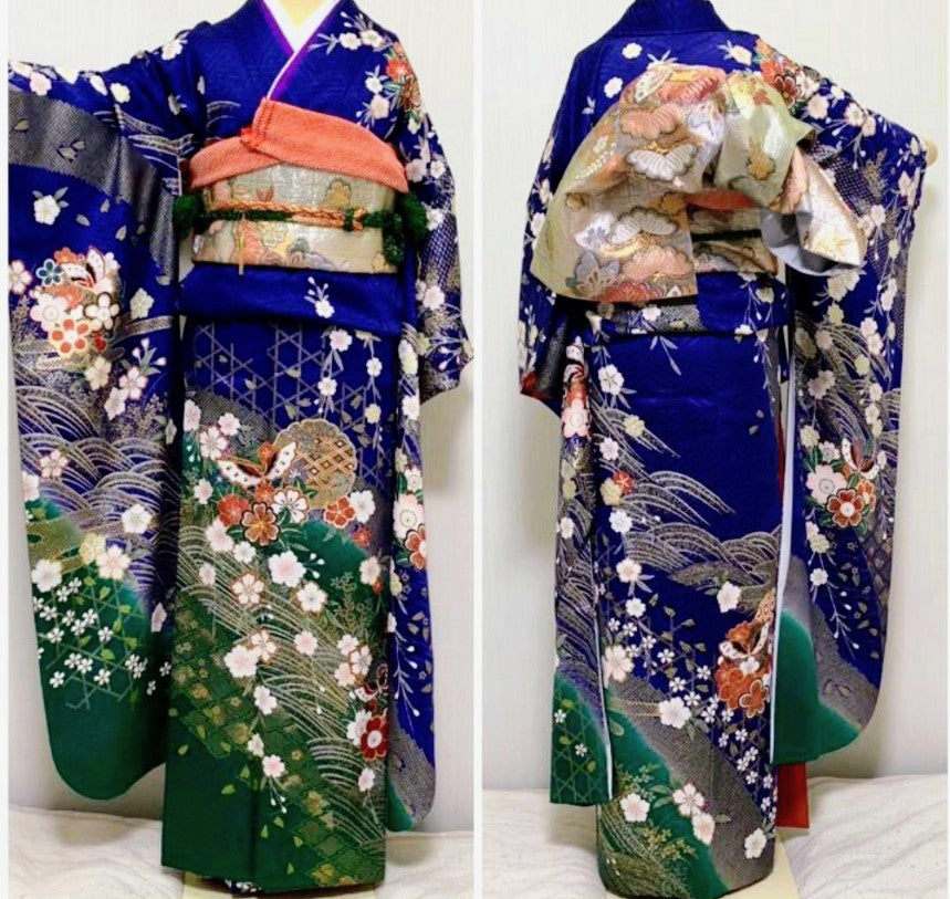 Kyo-Yuzen Furisode 3-Piece Set - Navy Pure Silk Rinzu with Gold Leaf Classical Pattern - Pre-Owned