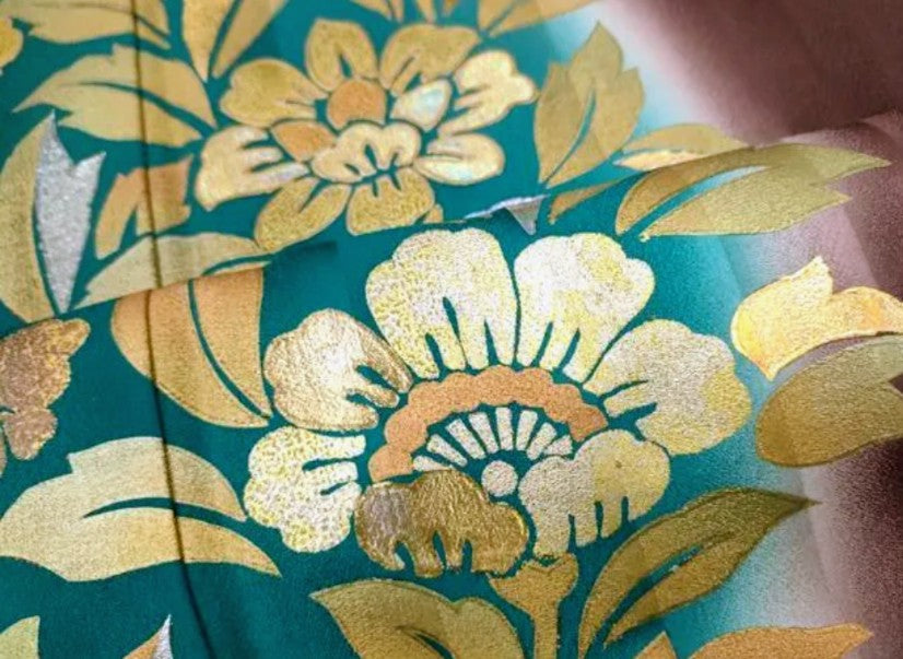 Hori Shohei Furisode & Obi 2-Piece Set - Gold Leaf Kinka-ori Floral Gradation - Pure Silk - Pre-Owned